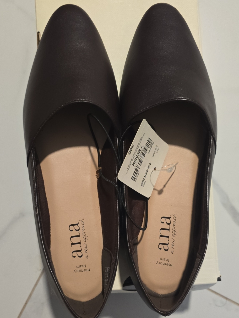a.n.a Ana Indo Brown Flats US 7 M NWT